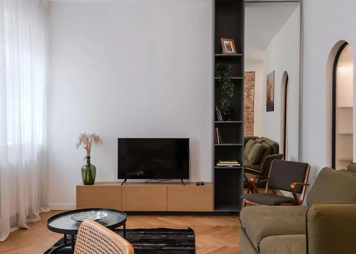 Old Town Art Deco Ii * Kaunas