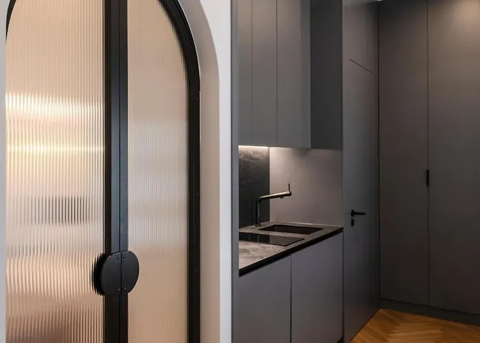 Old Town Art Deco Ii